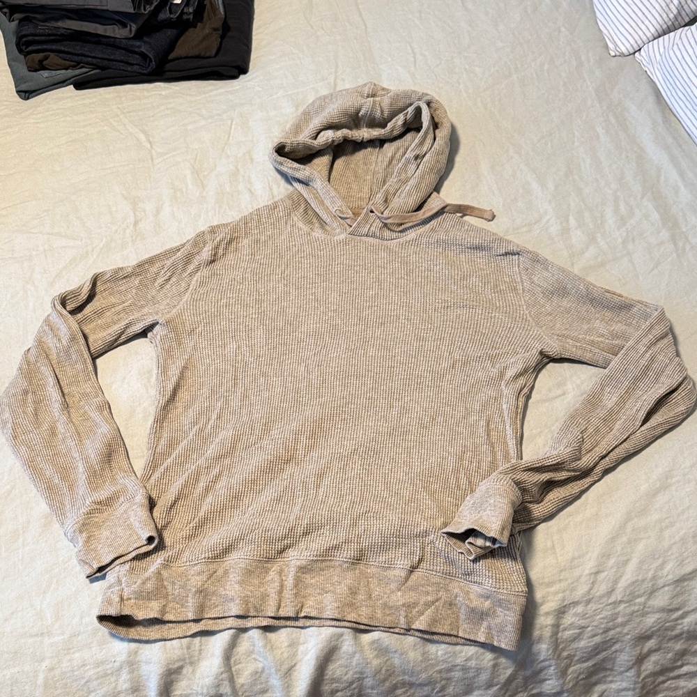 Everlane Men's Light Brown Hooded Sweatshirt